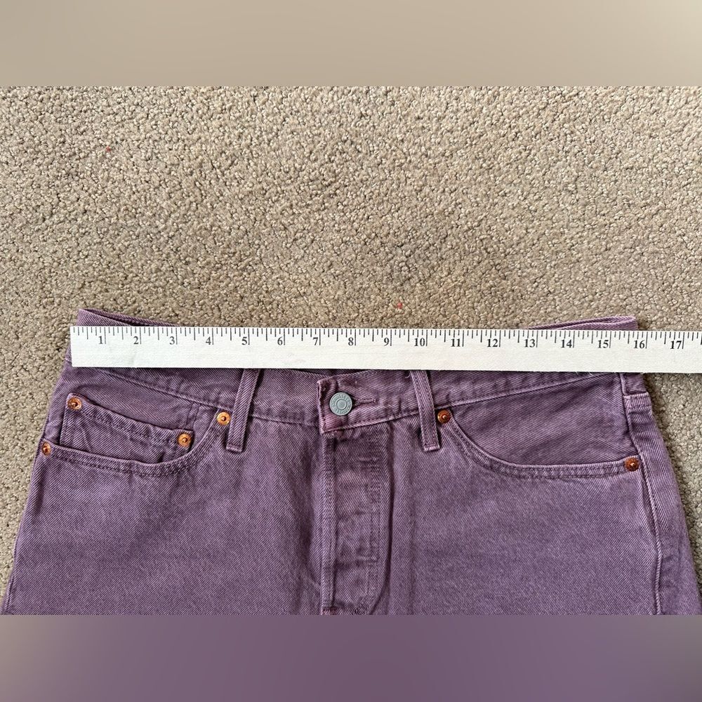Levi’s 501 Cutoff Shorts Size 30 - Picture 6 of 9